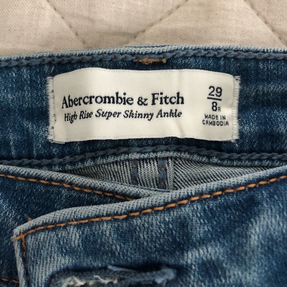 Abercrombie high rise super skinny ankle jeans